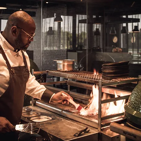 Fletcher Hotel-restaurant