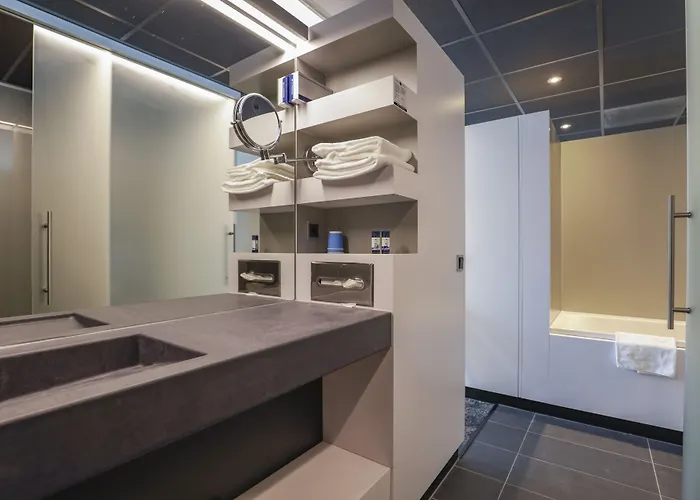 Szálloda Fletcher Hotel-restaurant 4*